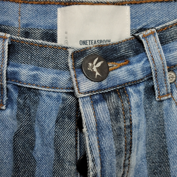 One Teaspoon Zephyr Outlaws Button Fly Pinstripe Shorts Size 24 - Picture 5 of 11